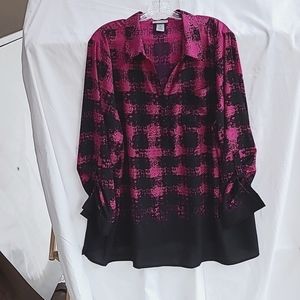 Catherines 2x long sleeved hot pink and black checked blouse.